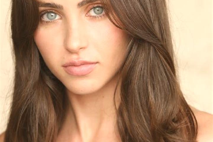 Emily, 33, a brunette dark-eyed middle eastern companion based in Duizel. Offering A-Level, Erotic Massage. Available for incall and outcall, day and evening...