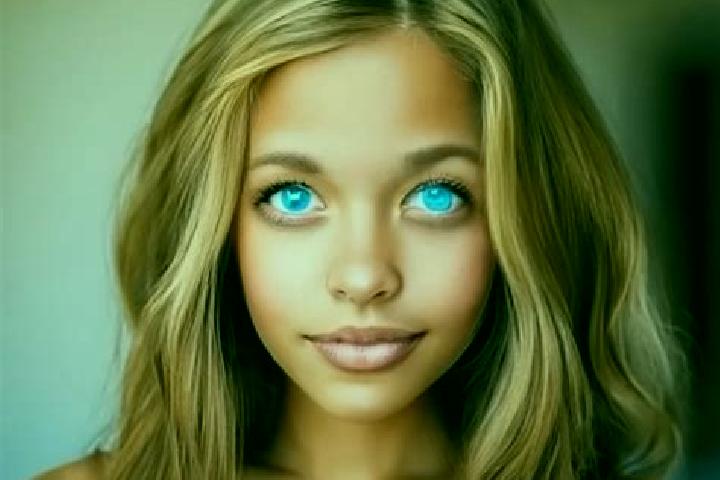 Emily, 33, a chestnut blue-eyed mixed companion based in Bodelwitz. Offering Duos, CIM, Domination, Erotic Massage. Available for incall and outcall, day and...