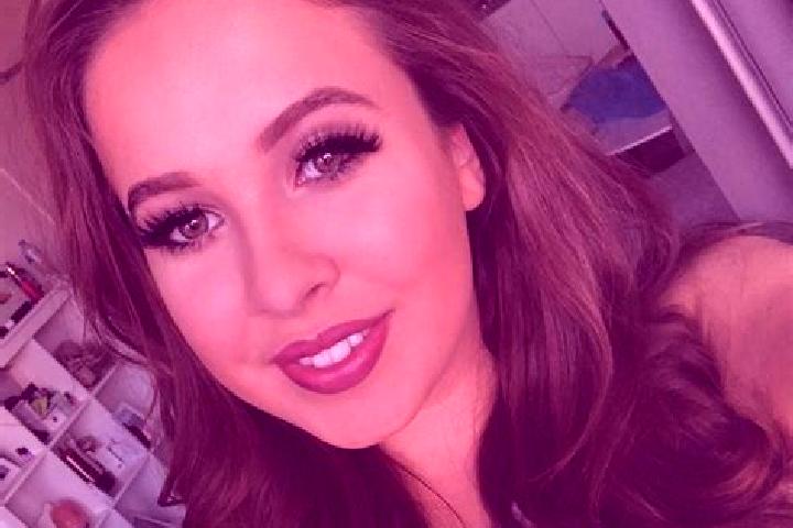 Emily, 33, a dark blonde dark-eyed slavic companion based in Royal Leamington Spa. Offering Couples, Striptease, Overnight. Available for incall and outcall,...