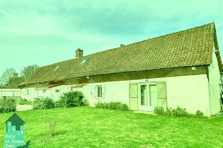 Emily, 33 — Escort in Hangest-sur-Somme, France