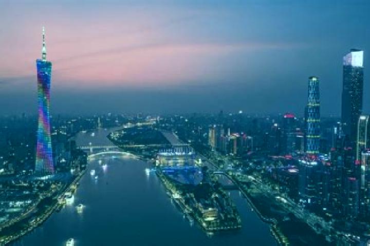 Emily, 33 — Escort in Jidian, China