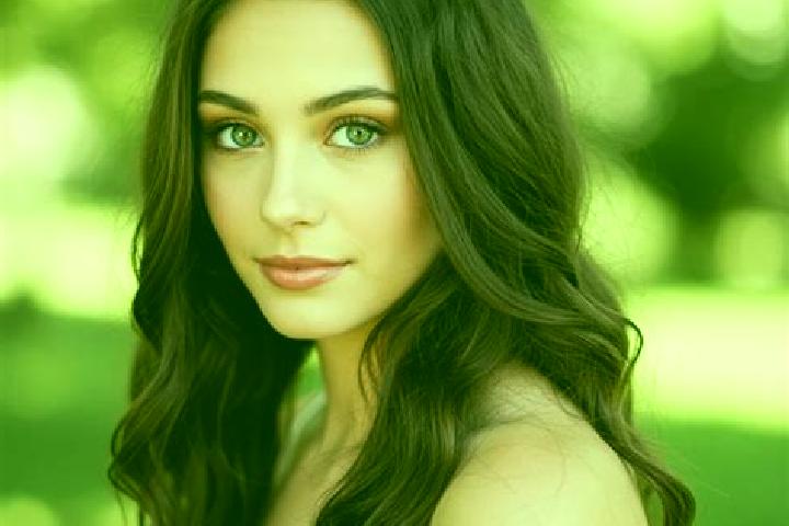 Emily, 34, a brunette hazel-eyed mixed companion based in Far Forest. Offering Deep French Kissing, Dinner Date, CIM. Available for incall and outcall, day a...