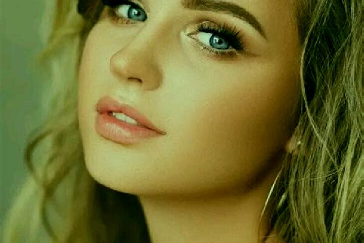 Emily, 34, a dark blonde blue-eyed caribbean companion based in Turcesti. Offering Prostate Massage, Travel Companion, A-Level, CIM. Available for incall and...