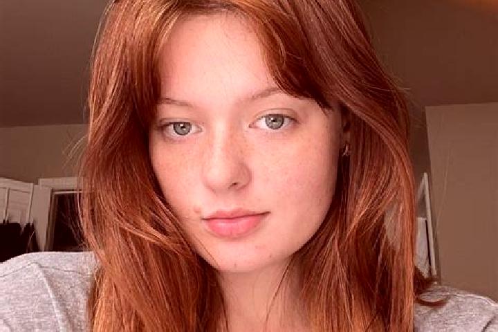Emily, 34, a red grey-eyed caucasian companion based in Elateia. Offering Girlfriend Experience, OWO, GFE, Fetish. Available for incall and outcall, overnigh...