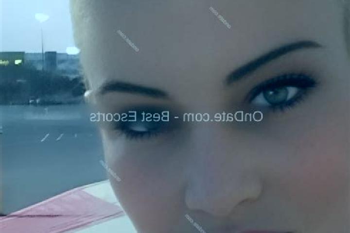 Emily, 34 — Escort in Elida, United States
