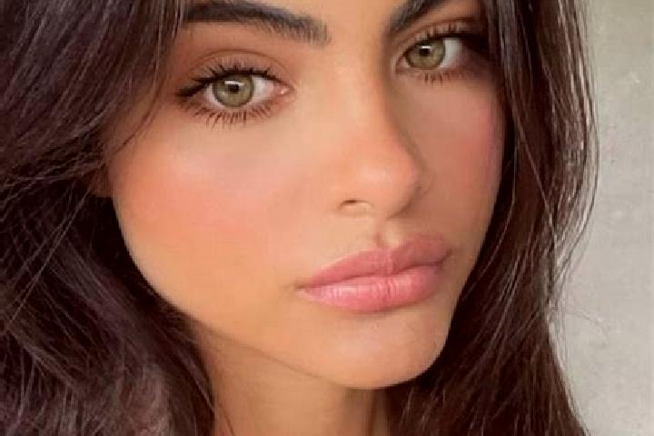 Emily, 35, a black hazel-eyed european companion based in Ishtixon Shahri. Offering OWO, Tantra, Massage, Duos. Available for incall and outcall, overnight b...