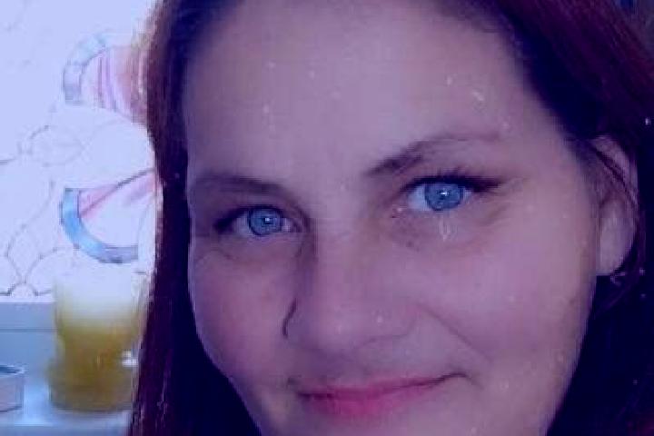 Emily, 35, a red grey-eyed caribbean companion based in Shirgaon. Offering Overnight, A-Level, Girlfriend Experience. Available for incall and outcall, day a...