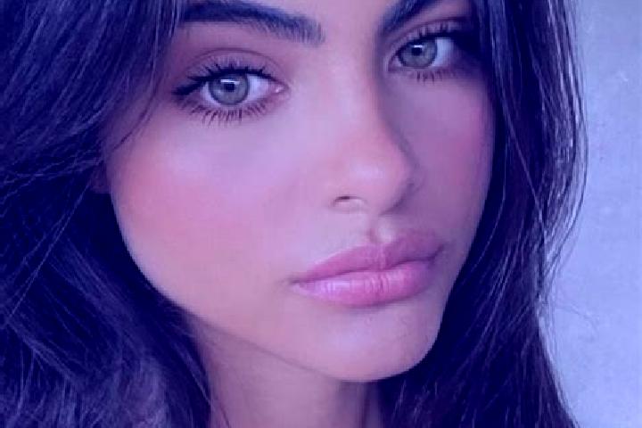 Emily, 36, a dark blonde hazel-eyed mediterranean companion based in Lambrivka. Offering Travel Companion, BDSM, Duos. Available for incall and outcall, over...