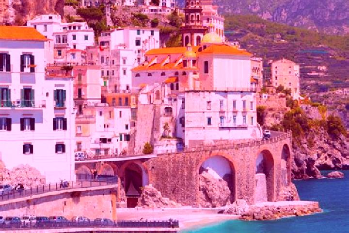 Emily, 36 — Escort in Carde, Italy