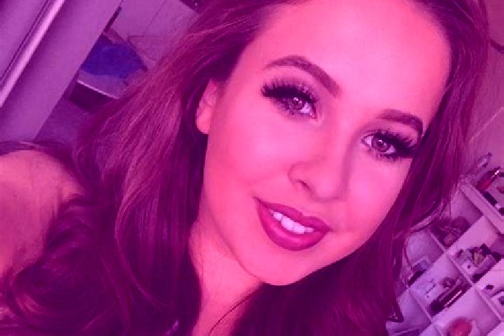 Emily, 38, a black brown-eyed slavic companion based in Umm as Summaq. Offering Deep French Kissing, Duos, A-Level. Available for incall and outcall, day and...