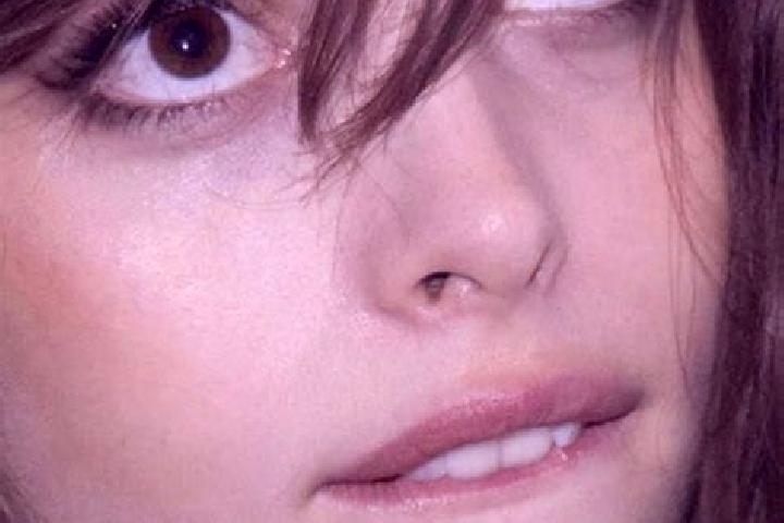 Emily, 38, a chestnut dark-eyed european companion based in Param. Offering Roleplay, Deep French Kissing, Striptease. Available for incall and outcall, over...