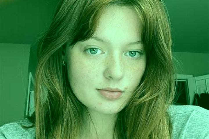 Emily, 38, a chestnut grey-eyed caribbean companion based in Baienfurt. Offering Deep French Kissing, Massage, A-Level, Domination, Tantra. Available for inc...