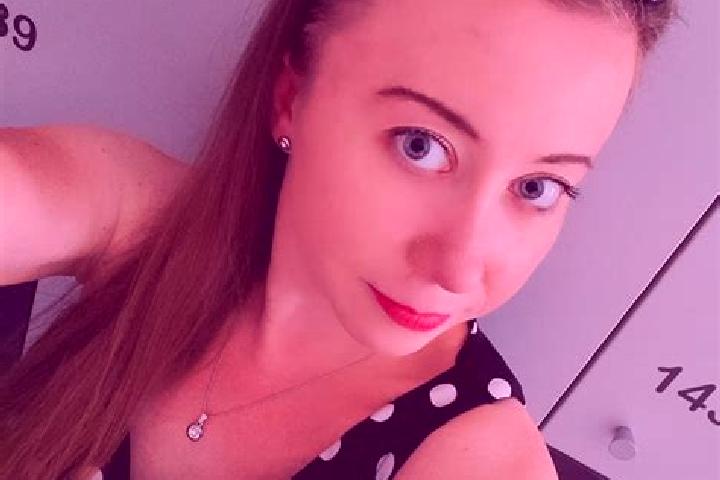 Emily, 38 — Escort in Csakvar, Hungary