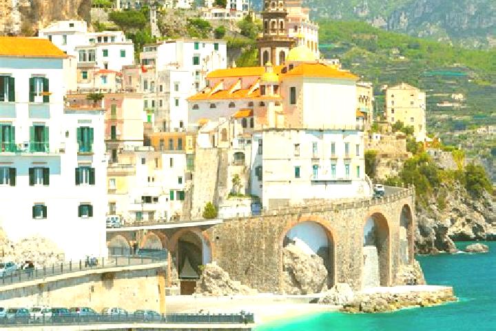 Emily, 38 — Escort in Pescosansonesco Nuovo, Italy