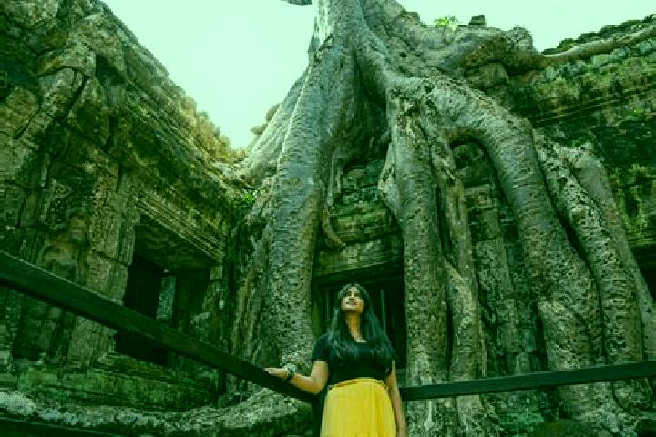 Emily, 38 — Escort in Phum Anlung Vil, Cambodia