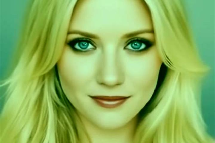 Emily, 39, a blonde grey-eyed caucasian companion based in Nossa Senhora de Lourdes. Offering Erotic Massage, Deep French Kissing, Travel Companion, Dominati...