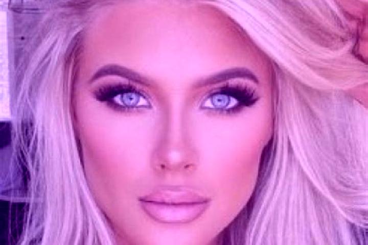 Emily, 39, a platinum blonde dark-eyed european companion based in Whakatu. Offering 69, Erotic Massage, Roleplay, Deep French Kissing, OWO. Available for in...
