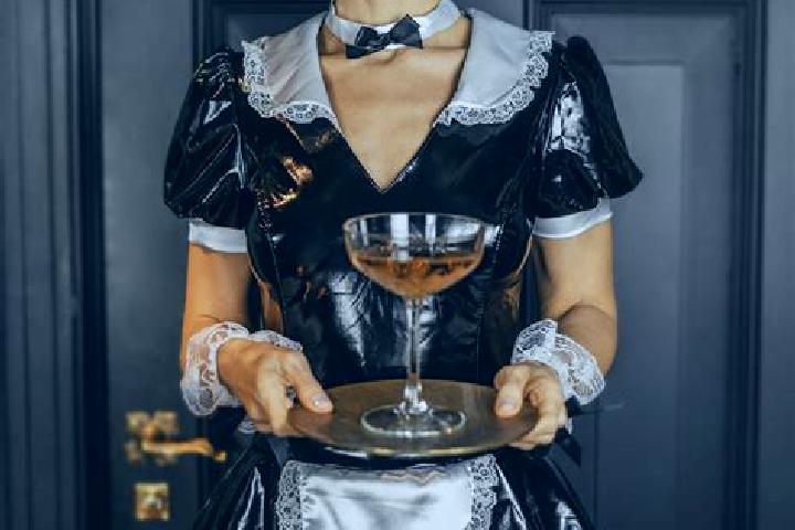 Emily, 39, a red green-eyed mediterranean companion based in Scharbeutz. Offering Massage, Striptease, BDSM, Overnight. Available for incall and outcall, day...