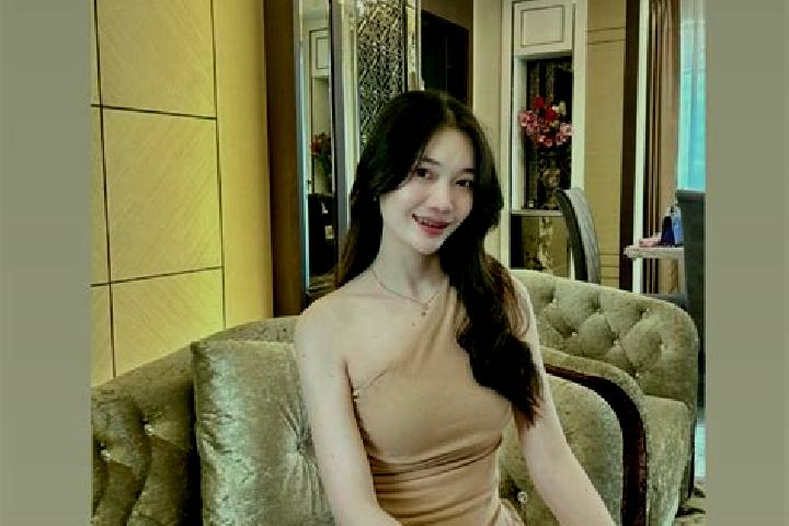 Emily, 39 — Escort in Pakxong, Laos