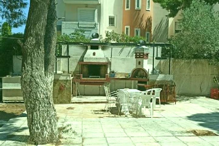 Emily, 39 — Escort in Saronida, Greece
