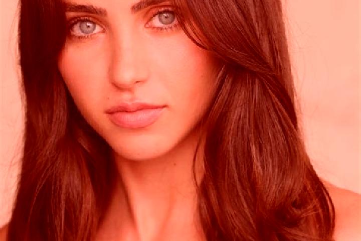 Emma, 20, a auburn brown-eyed ebony companion based in Kozusany-Tazaly. Offering Striptease, Roleplay, Couples. Available for incall and outcall, overnight b...