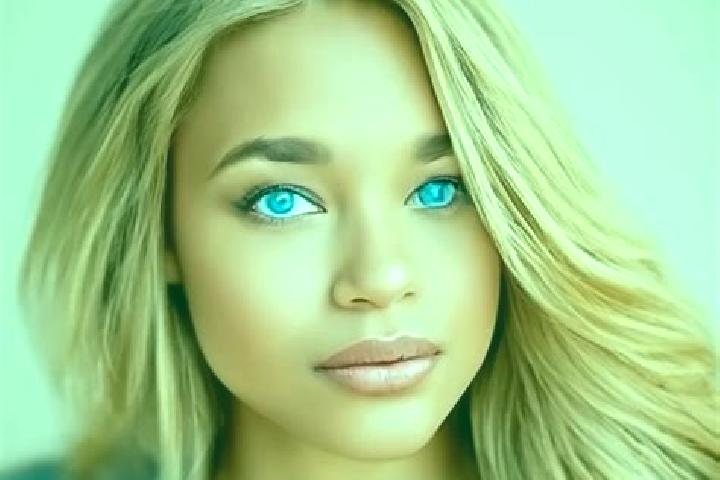 Emma, 20, a dark blonde blue-eyed latina companion based in Oeiras do Para. Offering 69, Couples, Dinner Date, Striptease. Available for incall and outcall, ...