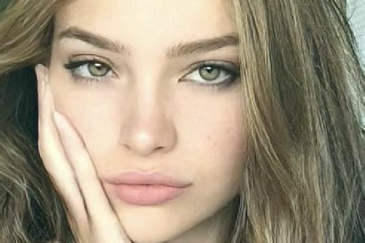 Emma, 20, a dark blonde hazel-eyed slavic companion based in Shelek. Offering Massage, Overnight, Girlfriend Experience. Available for incall and outcall, da...