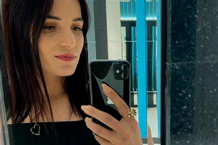 Emma, 20 — Escort in Jrashen, Armenia