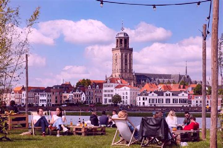 Emma, 20 — Escort in Wilp, Netherlands