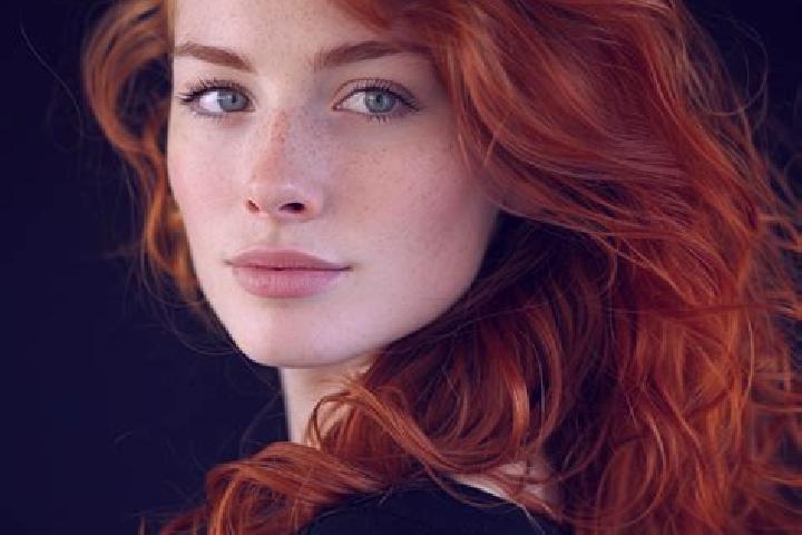 Emma, 21, a auburn green-eyed caucasian companion based in Uri. Offering Deep French Kissing, Erotic Massage, OWO, Fetish, Striptease. Available for incall a...