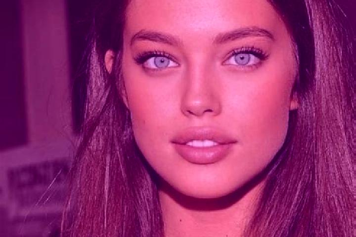 Emma, 21, a chestnut green-eyed caribbean companion based in Hekinan. Offering OWO, Couples. Available for incall and outcall, day and evening dates.