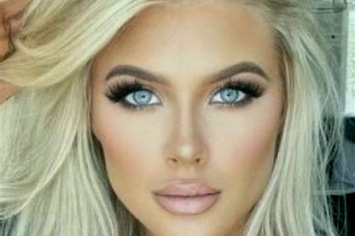 Emma, 21, a platinum blonde dark-eyed european companion based in Sant Alfio. Offering Deep French Kissing, Roleplay, Striptease. Available for incall and ou...