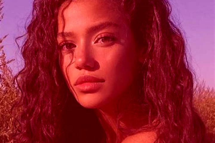 Emma, 22, a black blue-eyed latina companion based in Neuvy-Sautour. Offering Deep French Kissing, Erotic Massage, Party Girl, Travel Companion. Available fo...