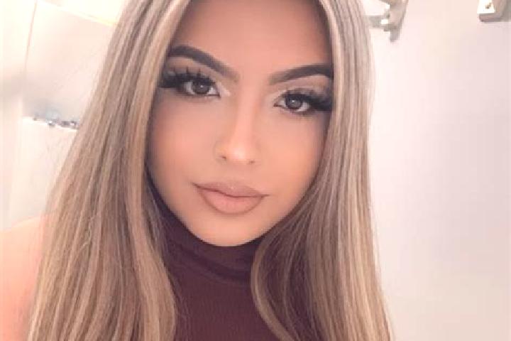 Emma, 22, a blonde dark-eyed latina companion based in Elm. Offering Erotic Massage, BDSM, Dinner Date, A-Level. Available for incall and outcall, overnight ...