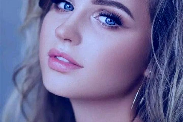 Emma, 22, a dark blonde blue-eyed slavic companion based in Winslow. Offering Travel Companion, Striptease, BDSM, 69. Available for incall and outcall, day a...