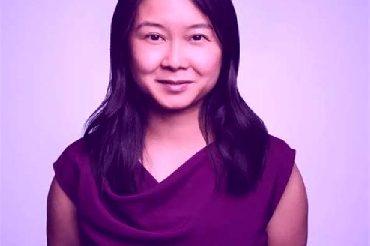 Emma, 22 — Escort in Xiaoshun, China