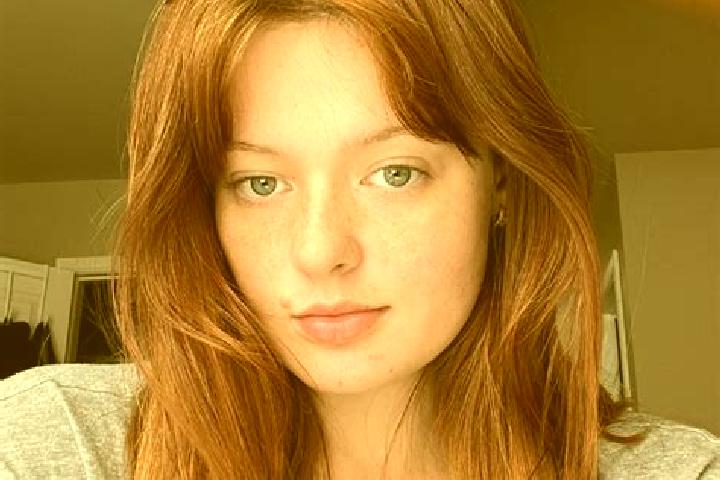 Emma, 23, a auburn brown-eyed caucasian companion based in Made. Offering GFE, Couples, OWO. Available for incall and outcall, overnight bookings available.