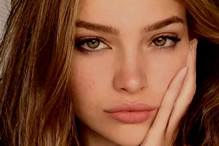 Emma, 23, a blonde hazel-eyed mixed companion based in Estancia de Morelos. Offering Tantra, Dinner Date, Erotic Massage. Available for incall and outcall, o...
