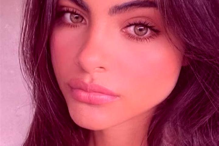 Emma, 23, a brunette dark-eyed ebony companion based in Valea Moldovei. Offering Deep French Kissing, Massage, Overnight, Roleplay, OWO. Available for incall...
