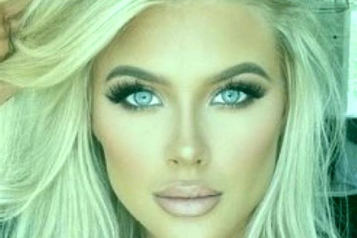 Emma, 23, a platinum blonde amber-eyed slavic companion based in Sannicoara. Offering Duos, Massage, Striptease, Roleplay, 69. Available for incall and outca...