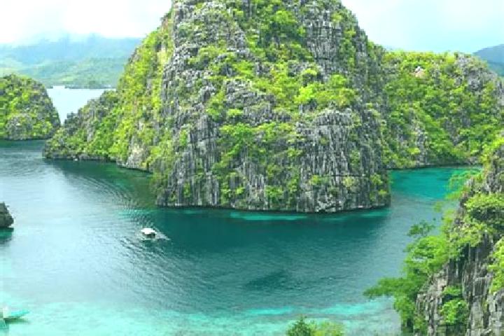 Emma, 23 — Escort in Maria, Philippines