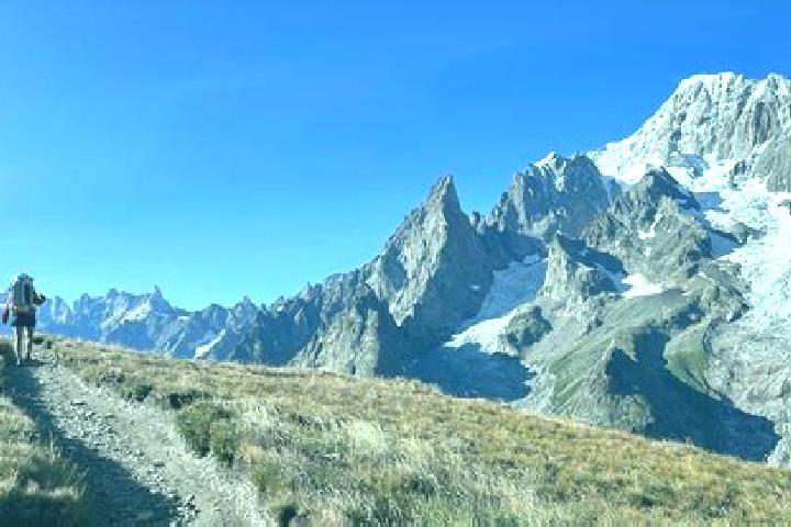 Emma, 23 — Escort in Montblanc, Spain