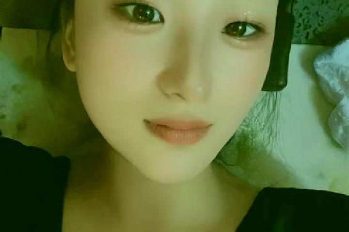 Emma, 23 — Escort in Muhuang, China