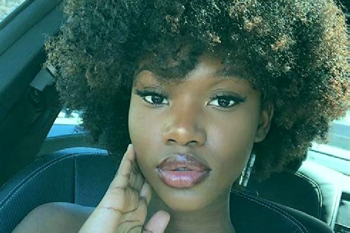 Emma, 24, a red dark-eyed ebony companion based in Jatian. Offering Overnight, GFE, Striptease. Available for incall and outcall, day and evening dates.