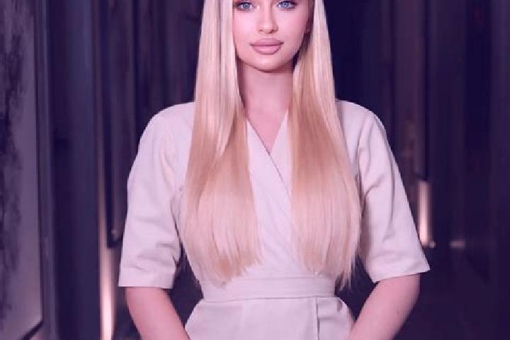 Emma, 25, a blonde amber-eyed slavic companion based in Southfield. Offering CIM, Tantra, Erotic Massage, Massage. Available for incall and outcall, overnigh...