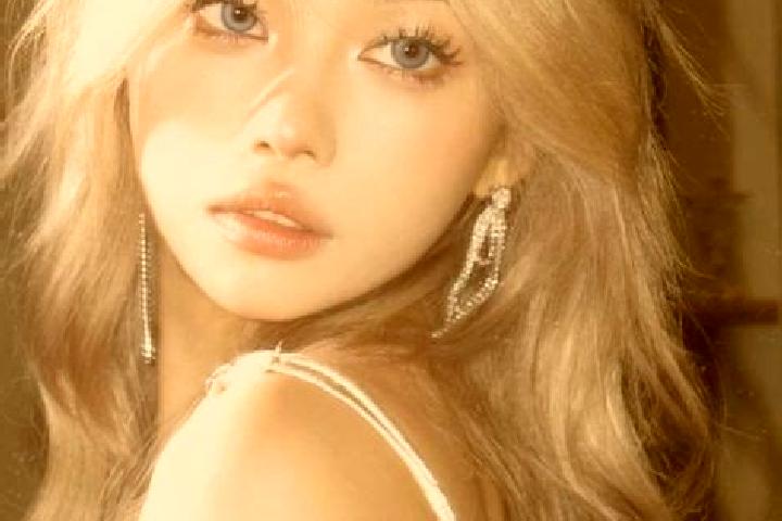 Emma, 25, a blonde blue-eyed asian companion based in Tumannyy. Offering Dinner Date, 69, Tantra. Available for incall and outcall, overnight bookings availa...