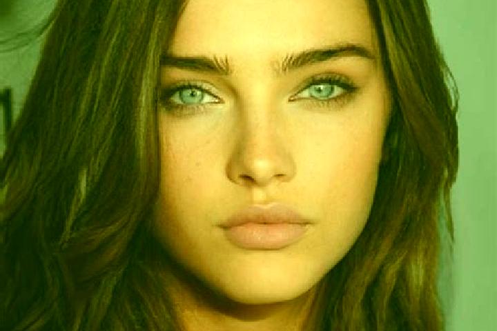 Emma, 25, a brunette dark-eyed caribbean companion based in South Yuba City. Offering Fetish, Deep French Kissing, CIM. Available for incall and outcall, ove...