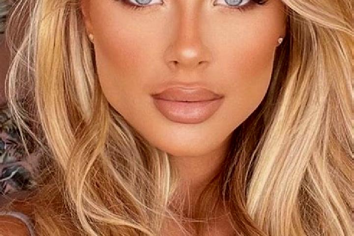 Emma, 25, a dark blonde blue-eyed latina companion based in Vrbje. Offering Striptease, A-Level, Duos, BDSM. Available for incall and outcall, day and evenin...