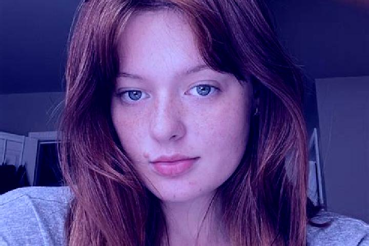 Emma, 26, a auburn amber-eyed caribbean companion based in Bandito. Offering Fetish, Girlfriend Experience, Travel Companion, GFE. Available for incall and o...