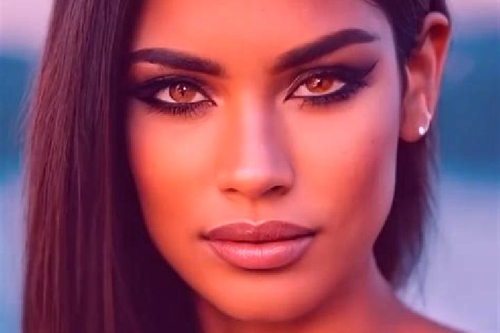 Emma, 26, a red brown-eyed latina companion based in Nguruka. Offering Travel Companion, BDSM, Striptease. Available for incall and outcall, overnight bookin...
